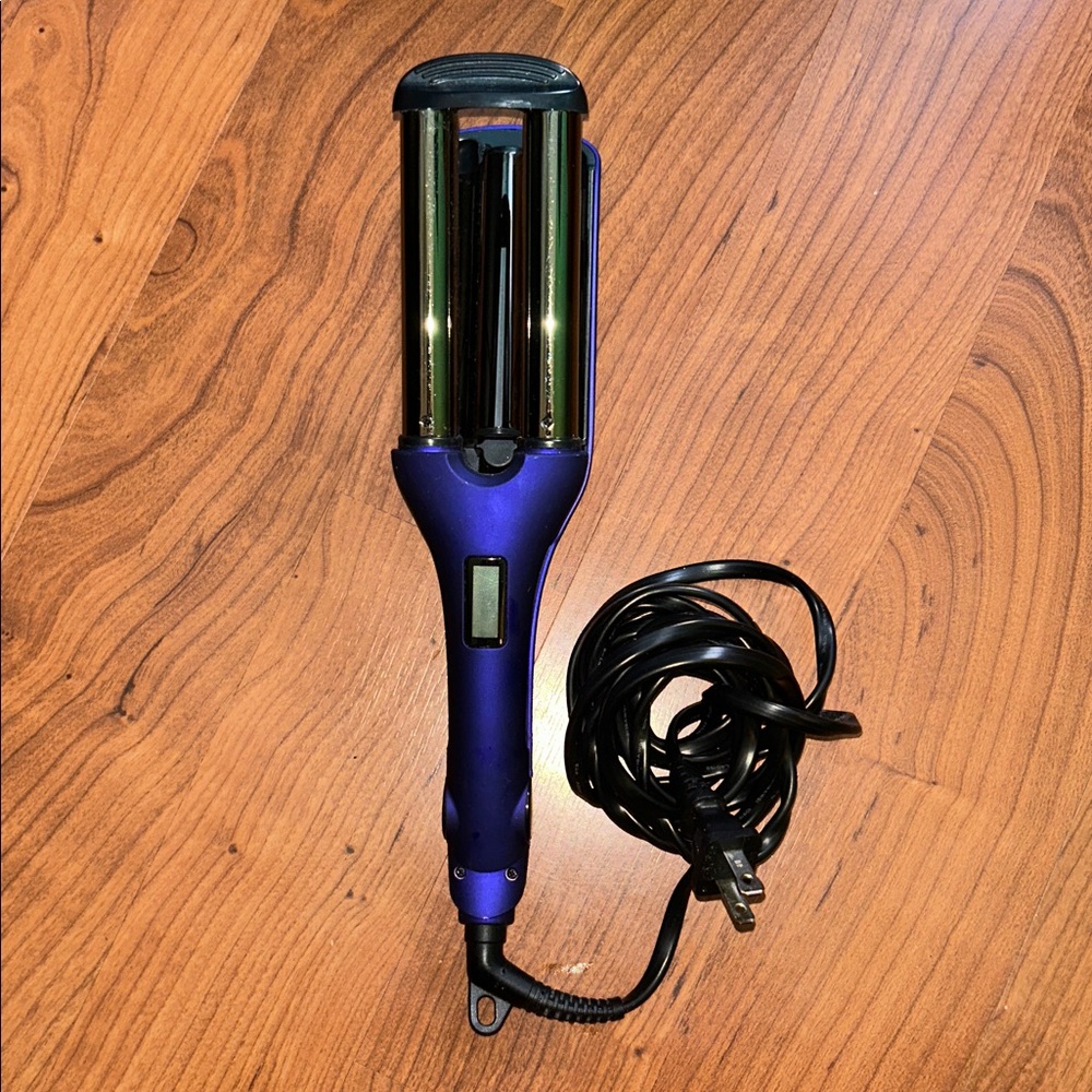 Purple Titanium Pro Triple Barrel Waver - Picture 6 of 6